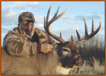 Bob Spooner with 160 Whitetail