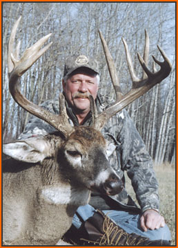 Terry Kars with 181 B&C Whitetail 